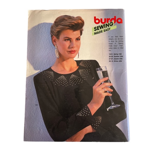 Burda Sewing Made Easy Winter ‘93/‘94 Size 36-46 Patterns - Picture 2 of 2